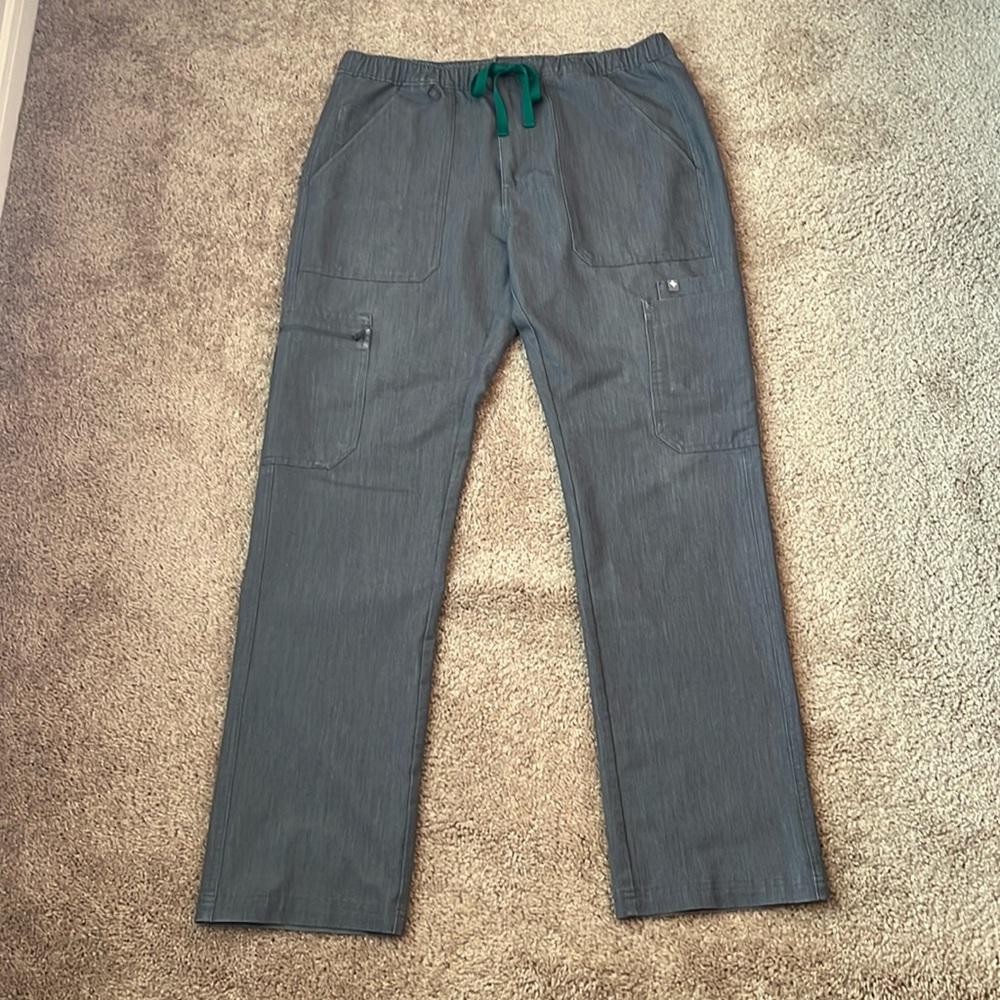 FIGS Cairo Scrub Pants - Picture 2 of 14